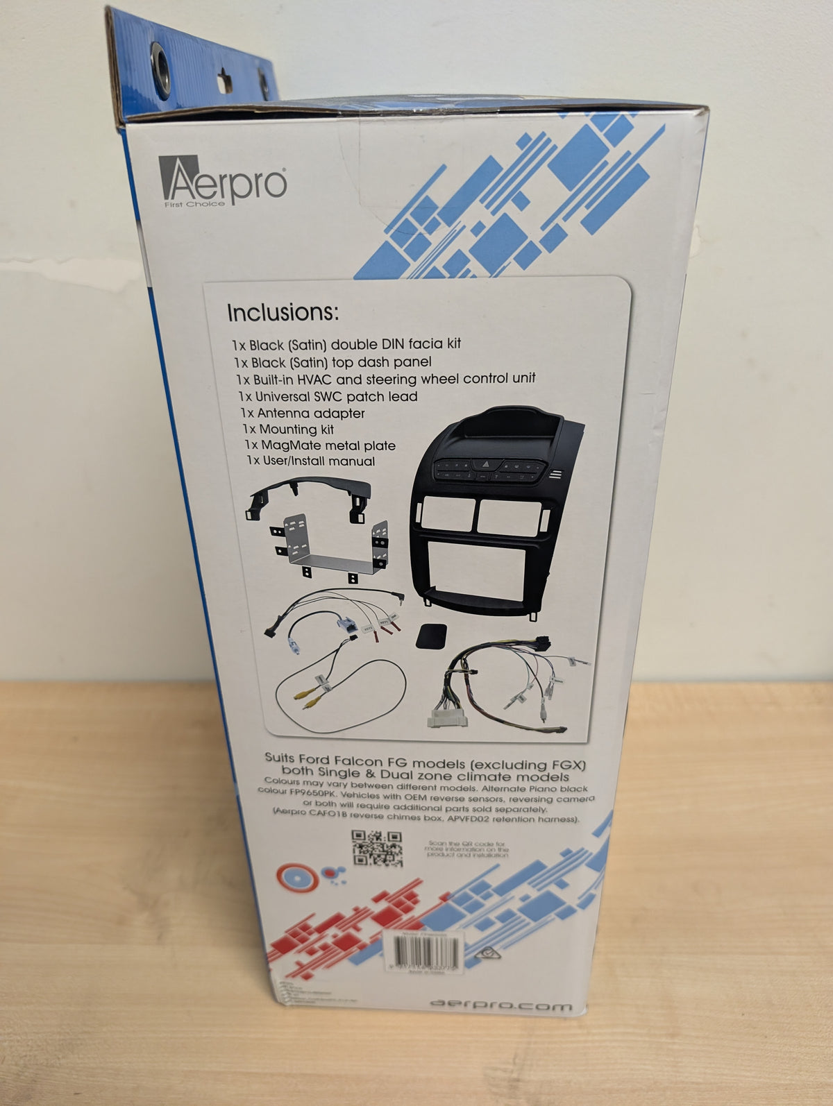 FP9650SK : DOUBLE DIN HEAD UNIT INSTALLATION KIT TO SUIT FORD FALCON FG (SATIN BLACK)