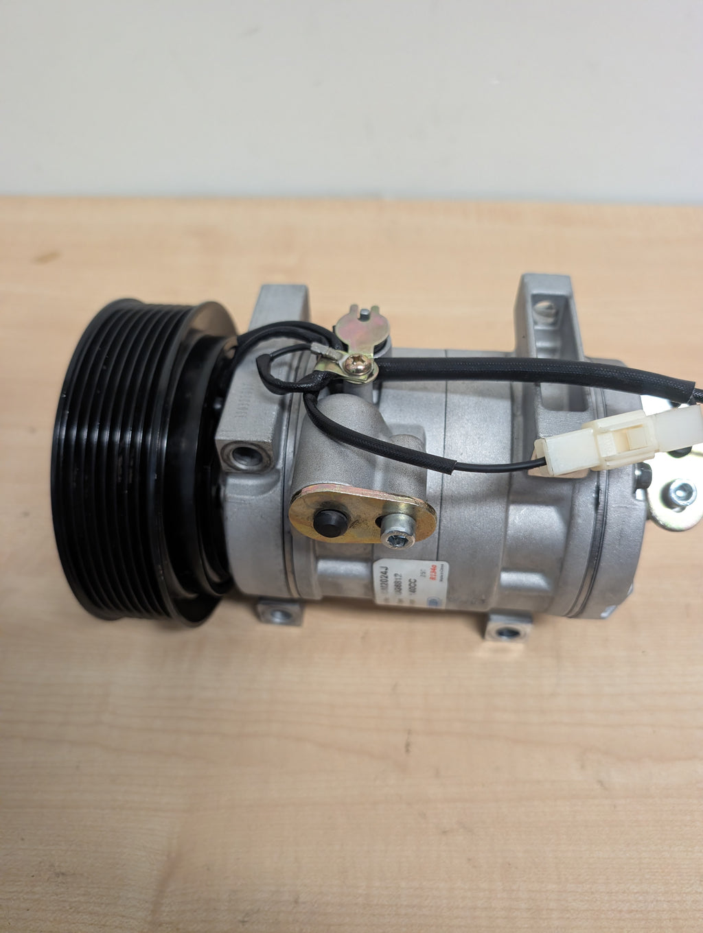 Jayair 12V Panasonic Style A/C Compressor (CM2024J)