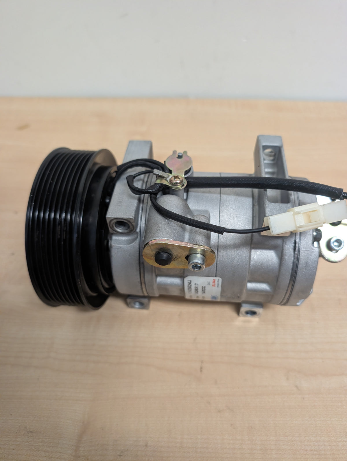 Jayair 12V Panasonic Style A/C Compressor (CM2024J)